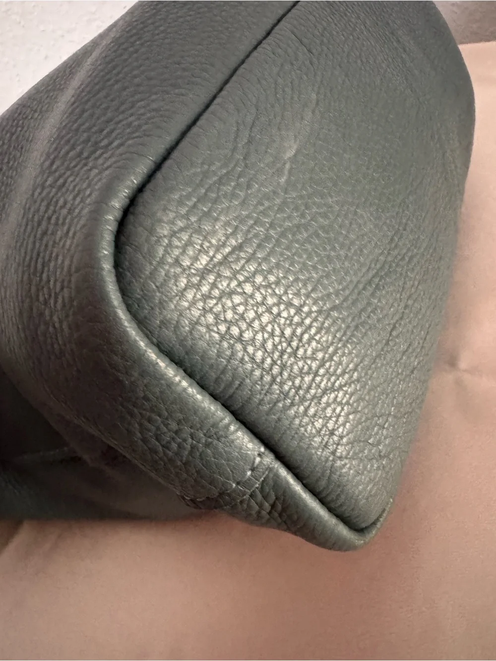 Pebbled Leather Hobo Shoulder Bag in gray (dark)  with Brown Strap